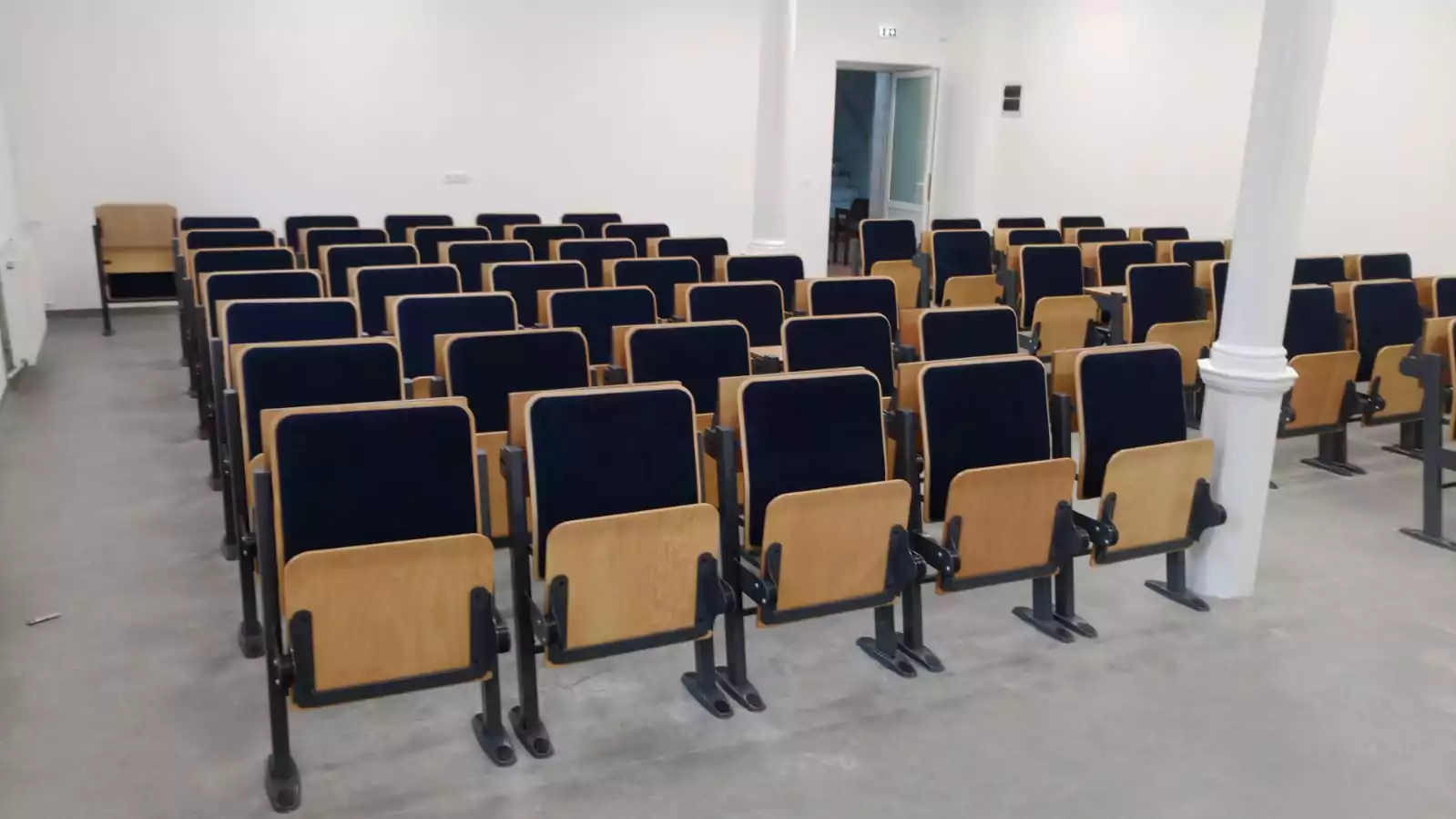 Modern School Seating and Desk Systems

 
