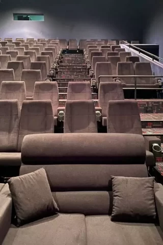 Durable and Hight Quality Cinema Seats Manufacturer.